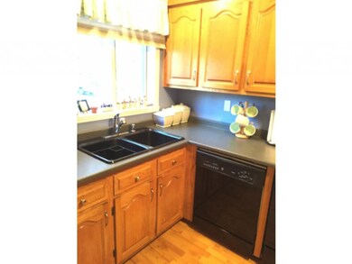 46 Shelburne Rd, Merrimack, NH 03054 - photo 6