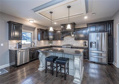 18911 W 100th St, Lenexa, KS 66220 - photo 6