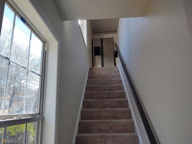 1467 Elders Mill Rd unit ABOVE GARAGE APARTME, Senoia, GA 30276 - photo 4