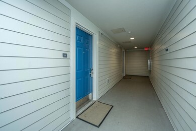 1126 Ocean Blvd Rm 125