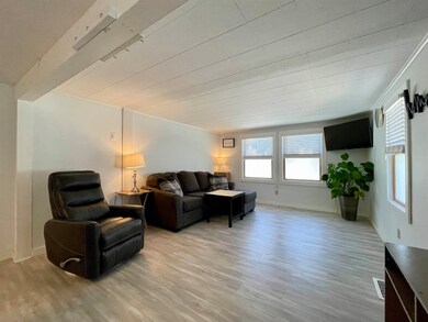 242 State St, Rutland, VT 05701 - photo 5