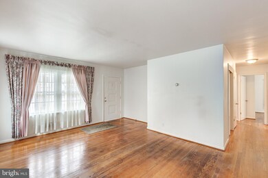 307 Kendigs Mill Rd, Owings Mills, MD 21117 - photo 7