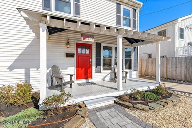 327N4thSt-5