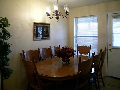 Eat In Kitchen