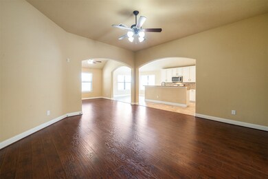 15930 Maplewick Dr, Tomball, TX 77377 - photo 5