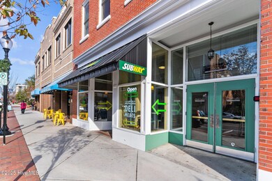 304 N Front St unit J, Wilmington, NC 28401 - photo 3