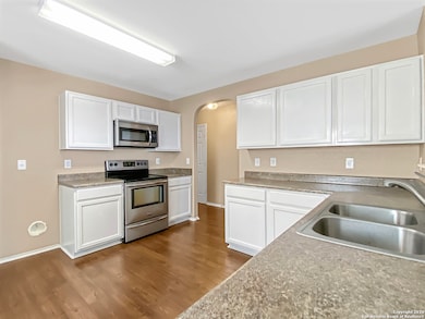 3911 Mahogany Cove, San Antonio, TX 78261 - photo 5