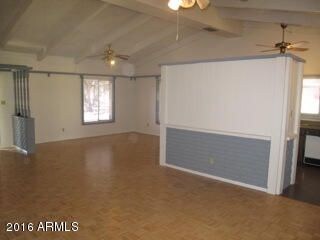 Living Room (2316)