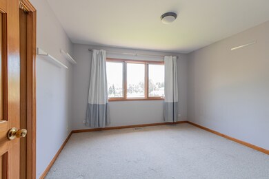 2120 Dehne Rd, Northbrook, IL 60062 - photo 2