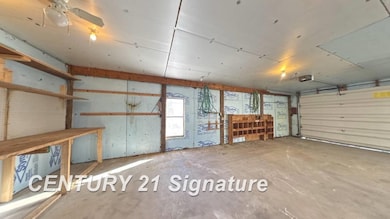 530 Jefferson St, Hemlock, MI 48626 - photo 5