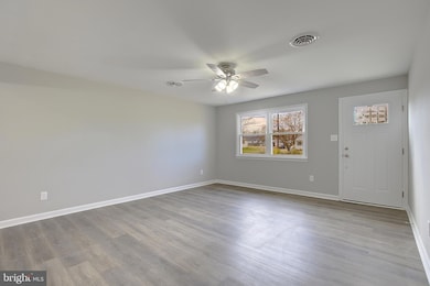 7926B Wicher Ln, La Plata, MD 20646 - photo 7