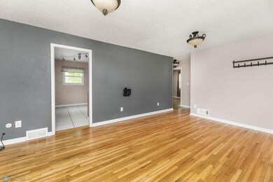 1526 8th Ave S, Fargo, ND 58103 - photo 3