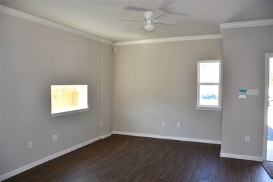 1045 Marcolin St unit B, Houston, TX 77088 - photo 5