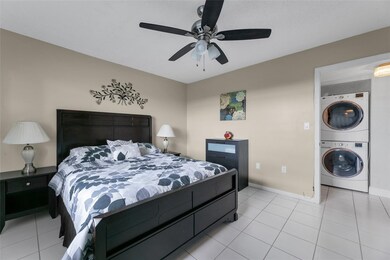 3940 Inverrary Blvd unit 806A, Lauderhill, FL 33319 - photo 7