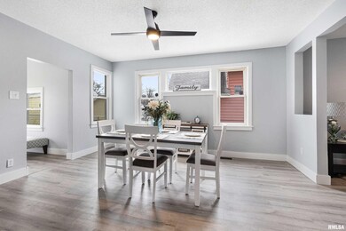 521 S Concord St, Davenport, IA 52802 - photo 5