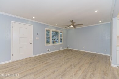 1 Livingroom 3