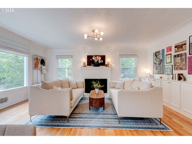 810 McGilchrist St SE, Salem, OR 97302 - photo 6