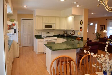 91 Country Club Rd, Wilmington, VT 05363 - photo 7