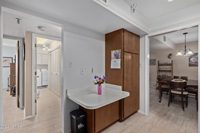 eat in kitchen