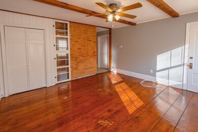 411 Court St unit 3, Plymouth, MA 02360 - photo 4