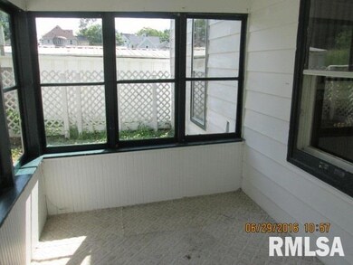 18 Riverview Place, Davenport, IA 52803 - photo 3