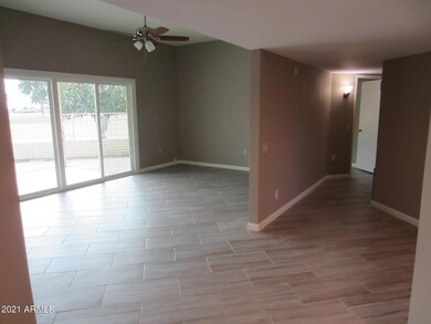 10601 W Pineaire Dr, Sun City, AZ 85351 - photo 7