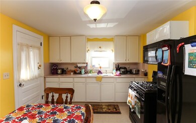 30 Ashburne St, Pawtucket, RI 02861 - photo 7