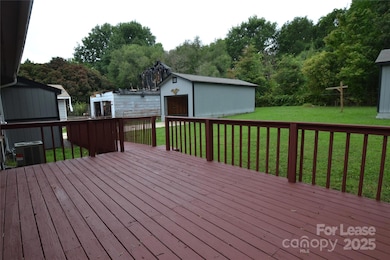 832 Tilden Rd, Charlotte, NC 28214 - photo 3