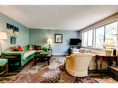 2216 Ridgeway Dr, Eugene, OR 97401 - photo 6