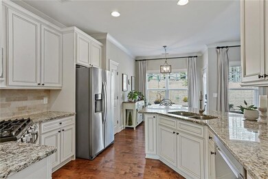 Designer Kitchen with Granite Counters!