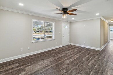 107 S Ralph St, Claxton, GA 30417 - photo 3