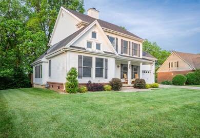 817 Isaac Shelby Cir E, Frankfort, KY 40601 - photo 2