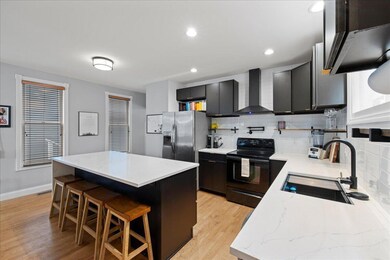 09-Kitchen
