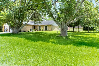 8925 Mustang Bayou Rd unit 95, Manvel, TX 77578 - photo 3