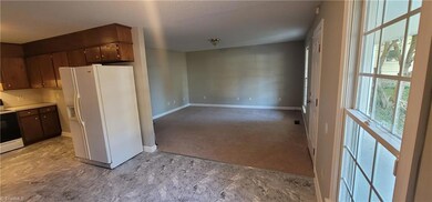 707 Thomas St, Reidsville, NC 27320 - photo 4