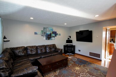 2.0_LivingRoom