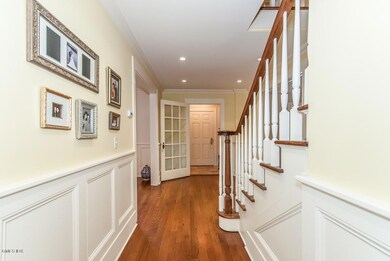 48 orchard foyer 2