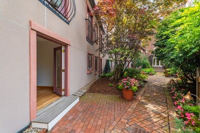 100 Fulton St unit 2S, Boston, MA 02109 - photo 3
