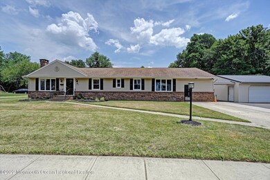 78 Locust St, Cliffwood, NJ 07721 - photo 2