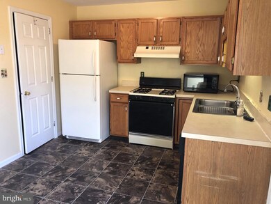 403 Stonecrest Ct, Stevens, PA 17578 - photo 6