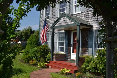 2A Lauras Way, Oak Bluffs, MA 02557 - photo 4