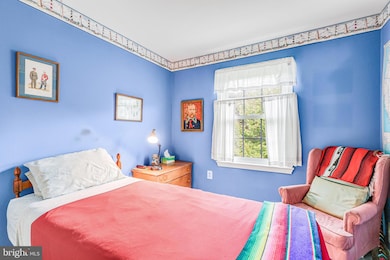 7228 Evanston Rd, Springfield, VA 22150 - photo 7