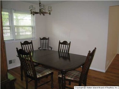 11 Church Ave, Staten Island, NY 10314 - photo 3