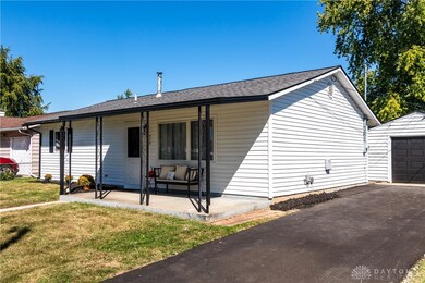 379 Franklin Ave, Xenia, OH 45385 - photo 3