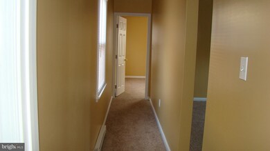 816 S Potomac St unit 2 FLOOR APT., Hagerstown, MD 21740 - photo 7