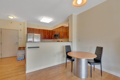 4 Constellation Place unit 108, Jersey City, NJ 07305 - photo 4