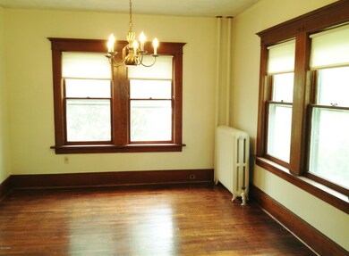 201 W High St, Milford, PA 18337 - photo 3