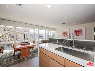 Kitchen Counter