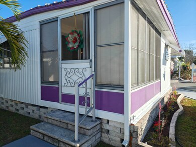 4125 Park St N unit 535, Saint Petersburg, FL 33709 - photo 2