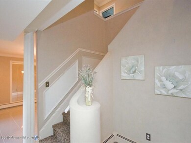 003_FOYER